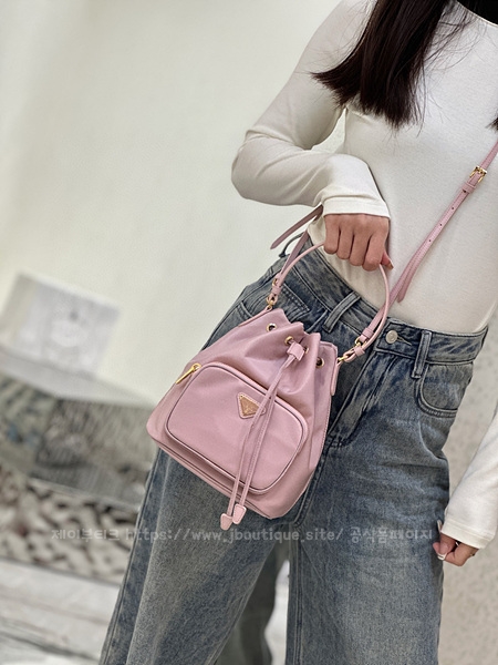 da9d3d9099faf4ab485bb28e63949d1c_1697720287_2388.jpg