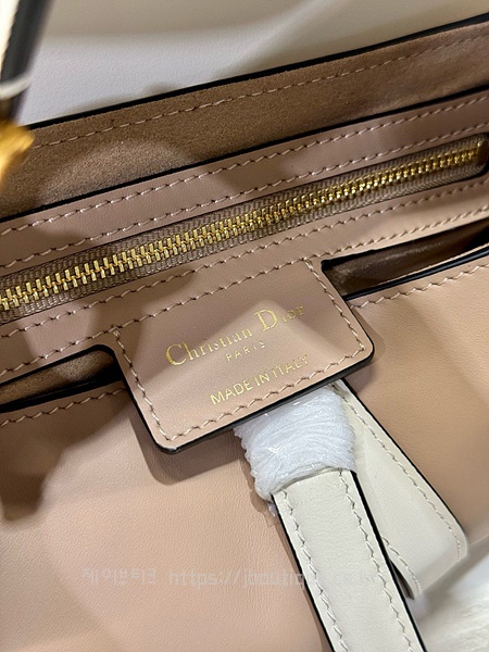 9690a1ba4c25b7bf1ba1d2256a537e90_1730210180_1544.jpg 9690a1ba4c25b7bf1ba1d2256a537e90_1730210180_1544.jpg