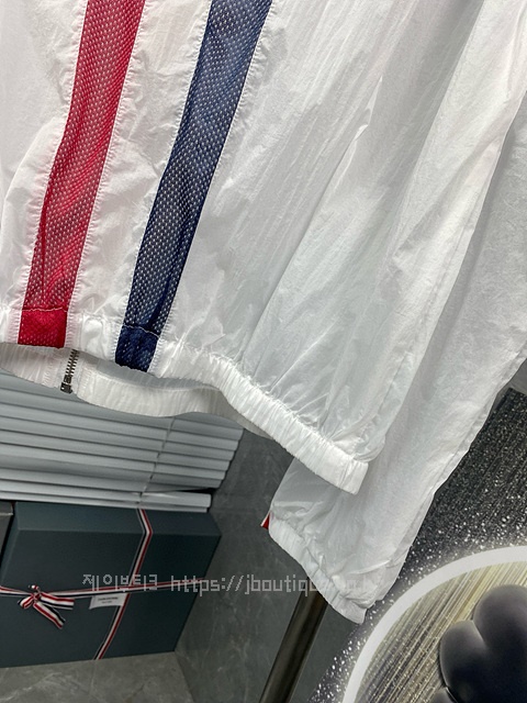 9961b0e9f7a09b26cff46a7d126fe3a2_1729683131_3039.jpg 9961b0e9f7a09b26cff46a7d126fe3a2_1729683131_3039.jpg