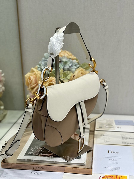 b5a627618ef49bf9c3fac0d9effd2d6a_1730210177_6351.jpg b5a627618ef49bf9c3fac0d9effd2d6a_1730210177_6351.jpg