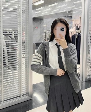 톰브라운 니트 후드 집업