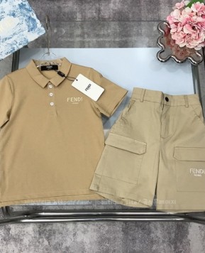 펜디 카라 반팔 반바지 세트