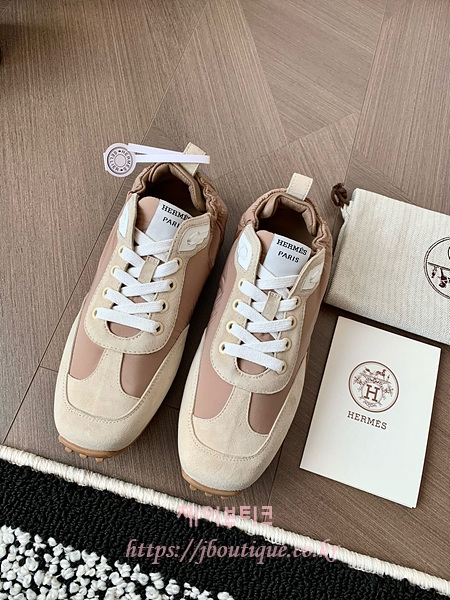 에르메스 IN 스니커즈