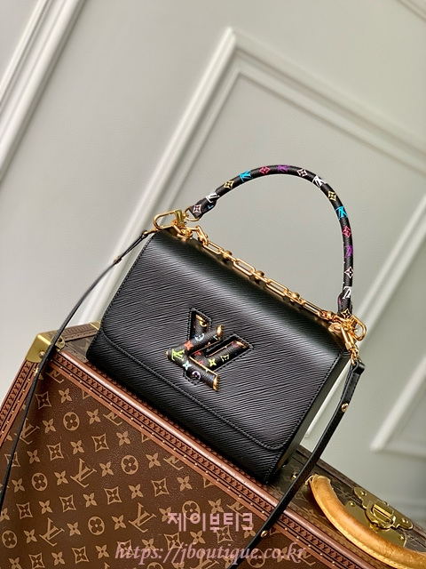 LV x TM 트위스트 MM 슬림