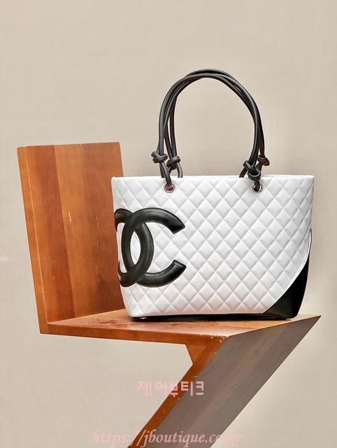 샤넬 깜봉 토트백