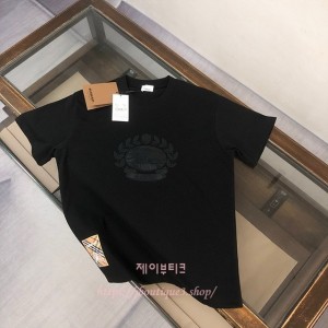 버버리 반팔 티셔츠 (남녀 공용)