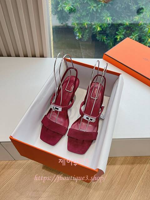 에르메스 켈리 샌들