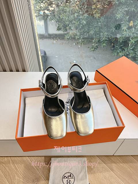 에르메스 Kamilla 60 펌프스