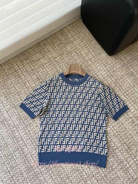 펜디 반팔 티셔츠