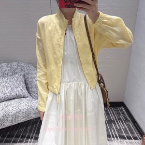 로로피아나 바람막이 자켓