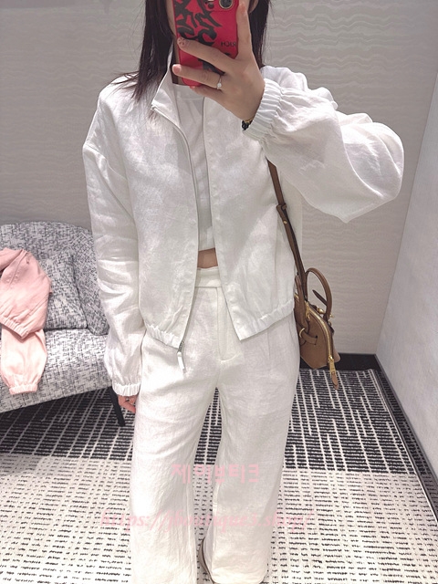 로로피아나 바람막이 자켓