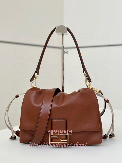 펜디 맘마백 (스몰,미디엄)