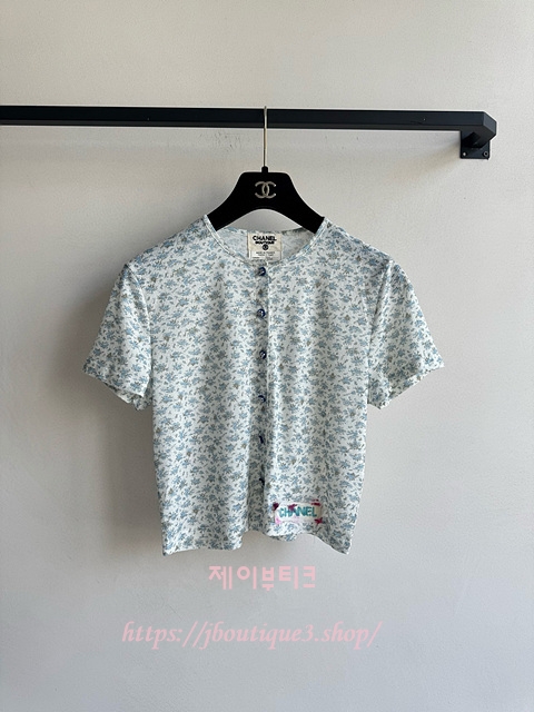 샤넬 반팔 블라우스