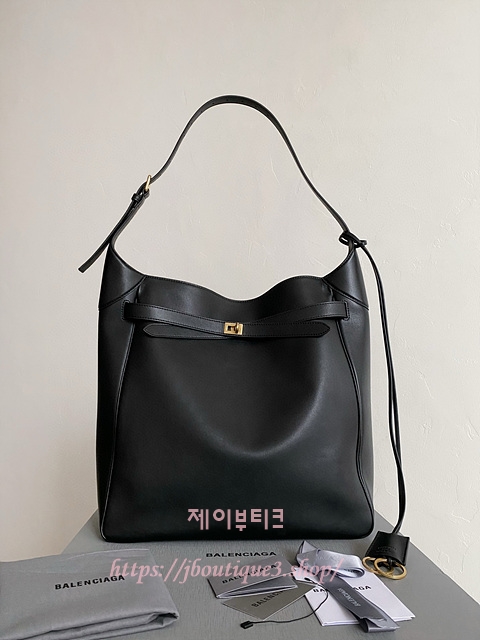 발렌시아가 벨 에어 호보백 라지