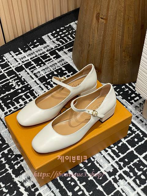 토즈 메리제인 펌프스