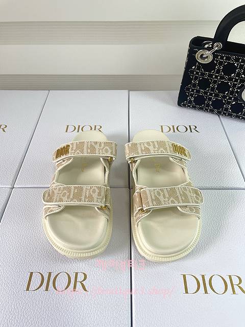 디올 벨크로 샌들
