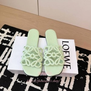 로에베 페탈 애너그램 슬라이드