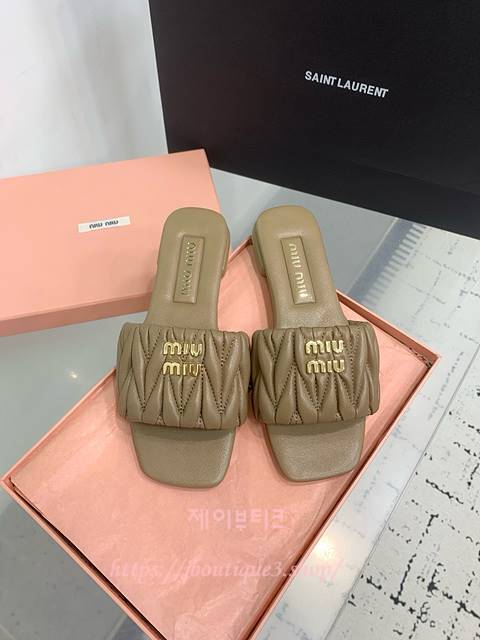 미우미우 마테라쎄 샌들