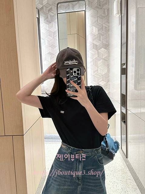 셀린느 반팔 티셔츠 (남녀 공용)