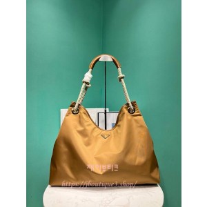 프라다 마리너 라지 리나일론 숄더백