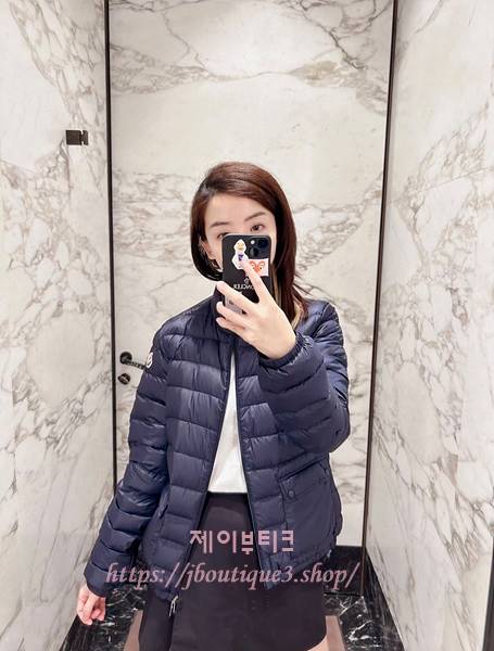 몽클레어 Lans 패커블 쇼트 다운 재킷