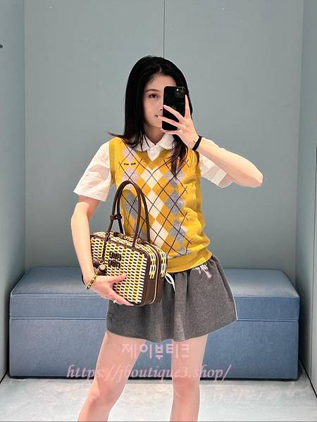 미우미우 니트 베스트