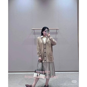 로로피아나 가디건