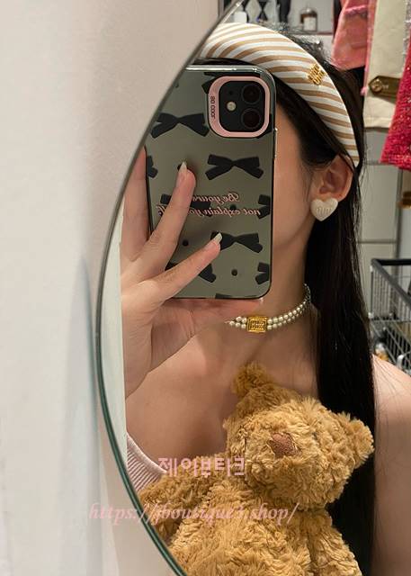 미우미우 헤어밴드