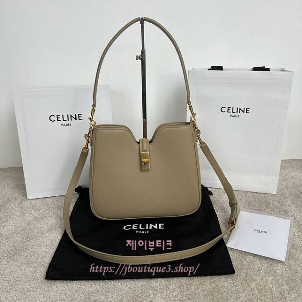 셀린느 소프트 16 까미유 백 스몰