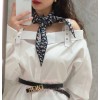 디올 스카프