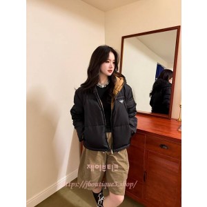 프라다 여성 패딩