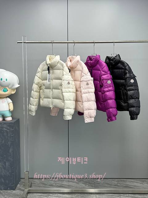 몽클레어 Petra 쇼트 다운 재킷 (4color)