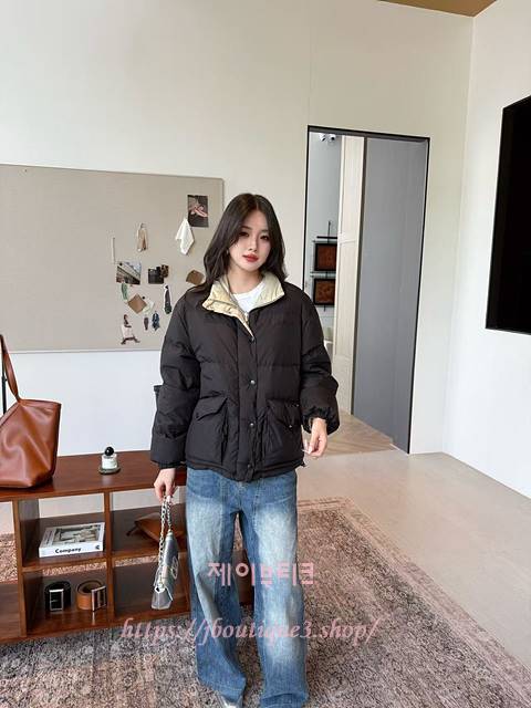 미우미우 리버서블 패딩 점퍼