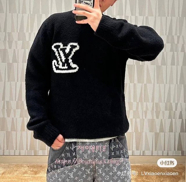 루이비통 남성 니트 (3color)