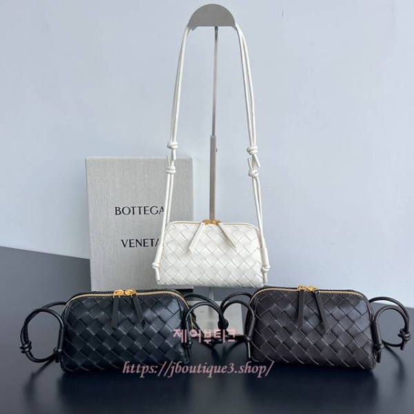 보테가 베네타 콘서트 파우치 (3color)