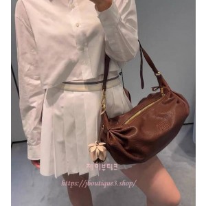 미우미우 나파 레더 몽크 숄더백