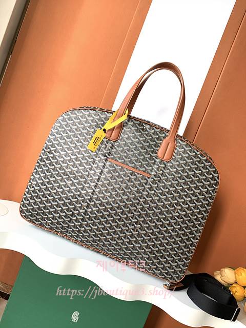 고야드 새빌 로 수트 케이스