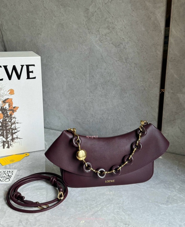 로에베 올라백 미디엄