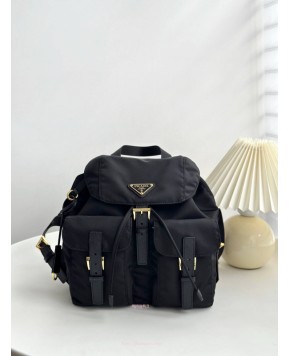 프라다 리에디션 1978 스몰 리나일론 백팩