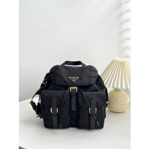 프라다 리에디션 1978 스몰 리나일론 백팩