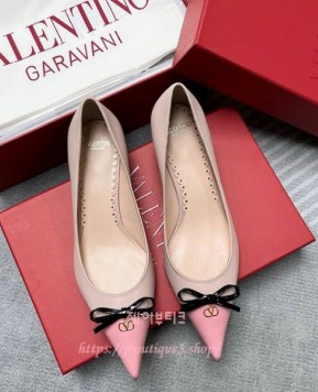 발렌티노 펌프스