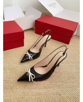 발렌티노 슬랭백