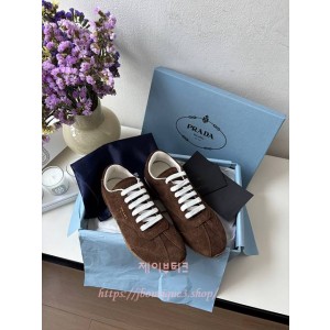 프라다 스니커즈