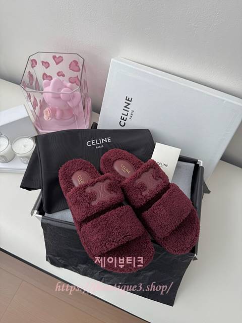 셀린느 시어링 샌들