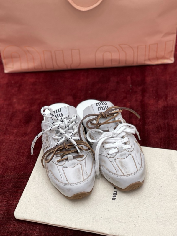 미우미우 X 뉴발란스 530 SL (하이엔드공장)