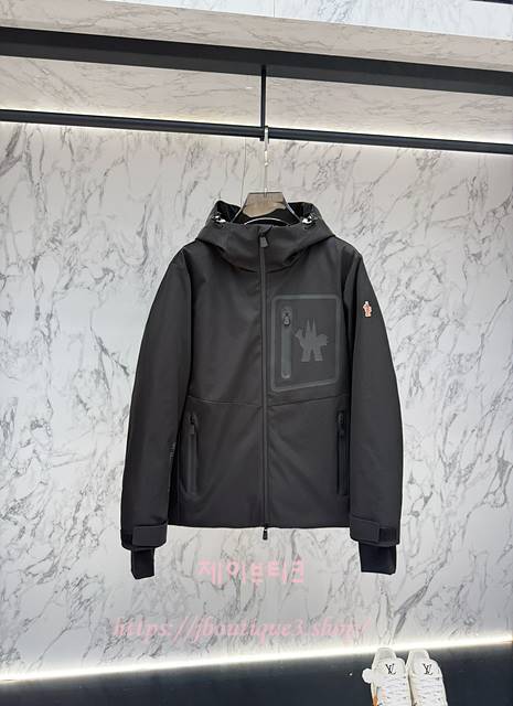 몽클레어 남성 후디드 테크니컬 쉘 자켓 (2color)