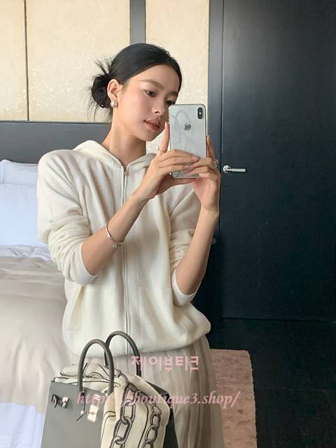 로로피아나 니트 후드 집업