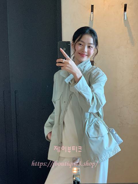 로로피아나 자켓