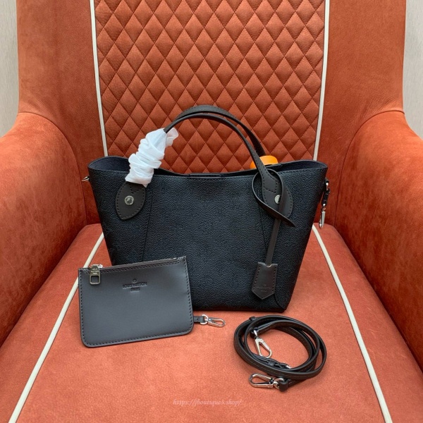 루이비통 히나 pm