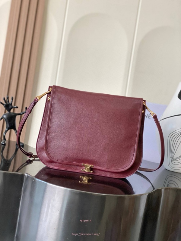 셀린느 소프트 트리옹프 베사체